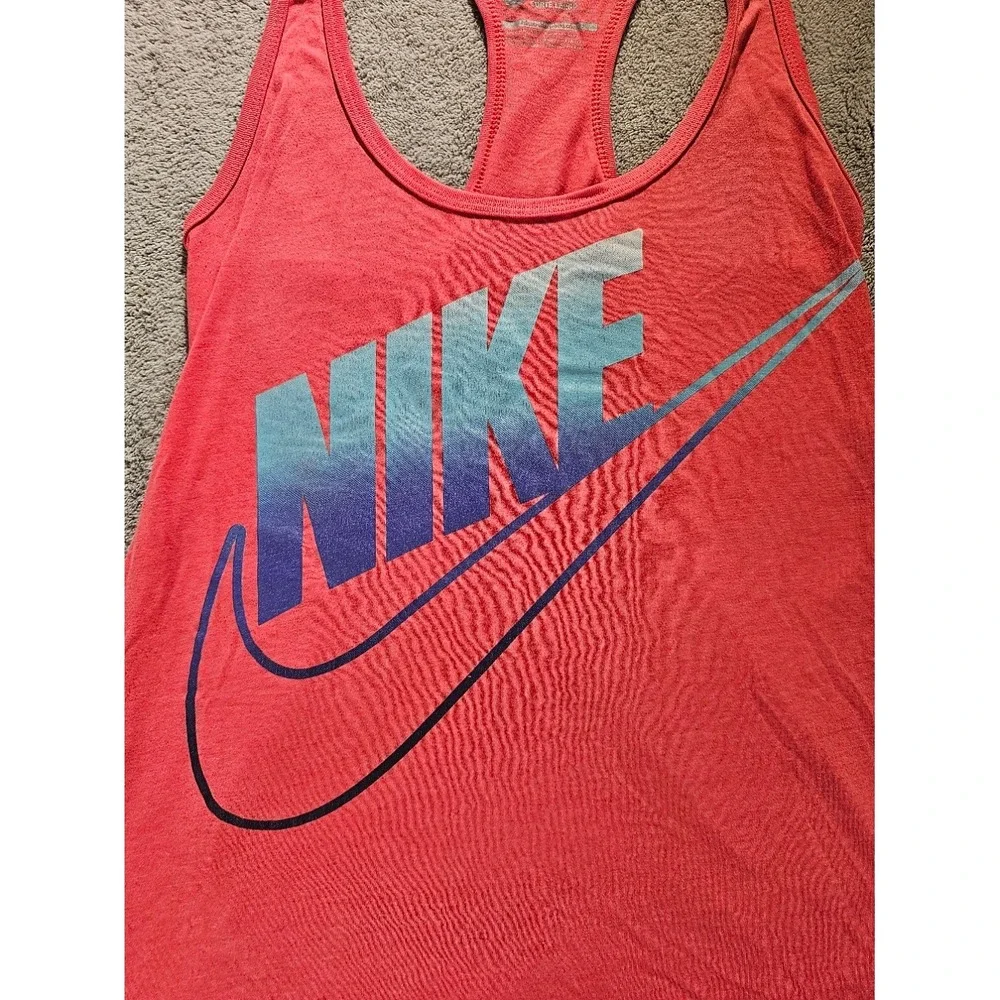 Nike Womens Loose Fit Racerback Tank Top Coral Pink Ombre Swoosh Logo Size S